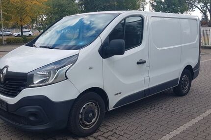 Renault Trafic 194.000 km 7.399 € Düsseldorf 40231