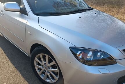Mazda 3 185.000 km 2.399 &euro; Fambach 98597