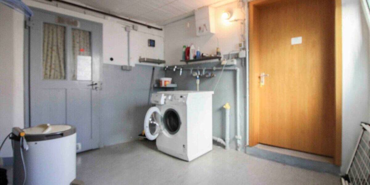 Mehrfamilienhaus, Wohnhaus Stuttgart Heumaden - 9 Zimmer, 398.000&euro; | Angebot:26244753