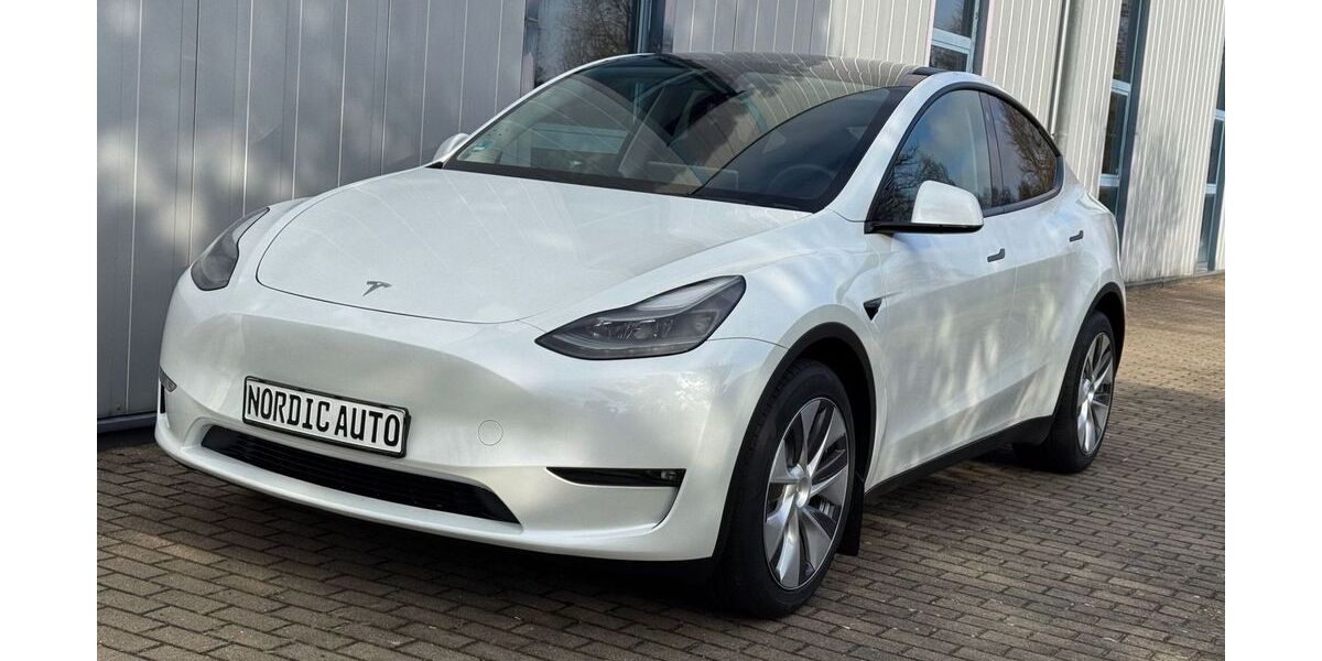 Tesla Model Y 27.000 km 38.995 &euro; Güstrow 18273