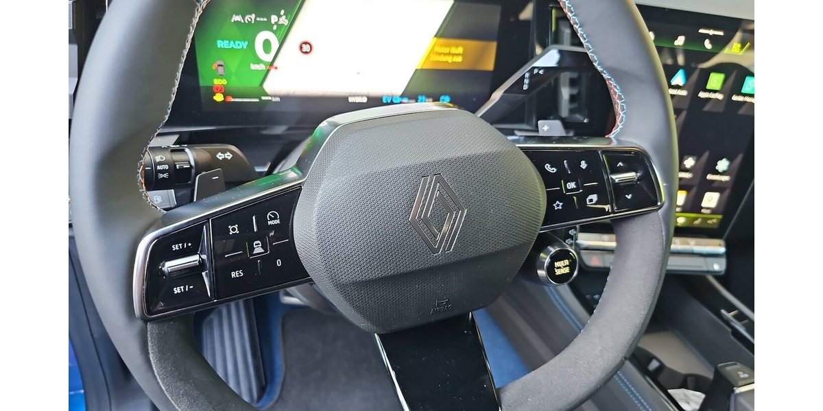 Renault Rafale 300 E-Tech Plug-in Hybrid 4x4 Esp. Alpine 5.107 km 46.345 &euro; Schwalbach/Taunus 65824