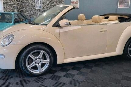 VW Beetle 122.000 km 5.500 &euro; Lübeck 23569