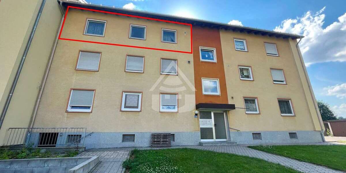 Etagenwohnung Kirchenlamitz Hohenbuch - 3 Zimmer, 85 m&sup2;, 79.000&euro; | Angebot:27000461