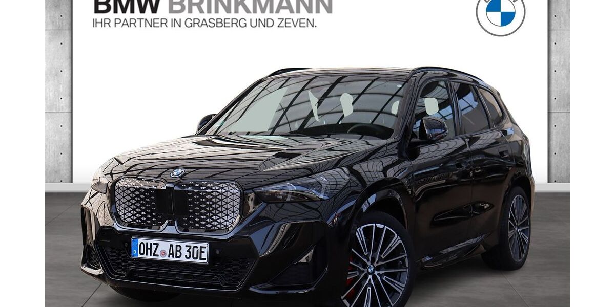 BMW iX1 3.620 km 53.990 &euro; Zeven 27404