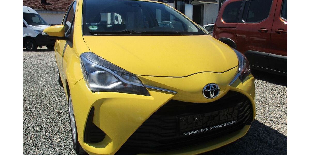 Toyota Yaris 201.000 km 6.999 &euro; Nürnberg 90431