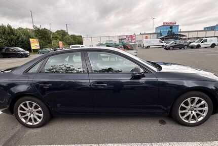 Audi A4 106.740 km 16.400 &euro; Bremerhaven 27578