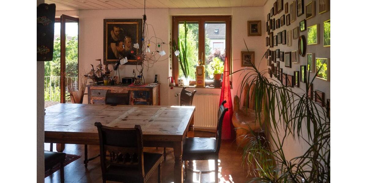 Mehrfamilienhaus, Wohnhaus Herrenberg - 12 Zimmer, 200 m&sup2;, 690.000&euro; | Angebot:26829253