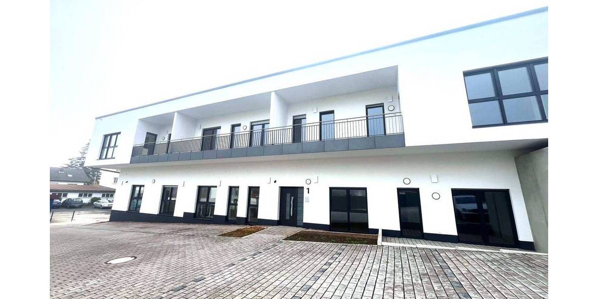Etagenwohnung Schlitz - 5 Zimmer, 26 m&sup2;, 500&euro; | Angebot:26127429