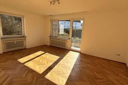 Wohnung Kaiserslautern Bahnheim - 4 Zimmer, 106 m&sup2;, 1.100&euro; | Angebot:25398758