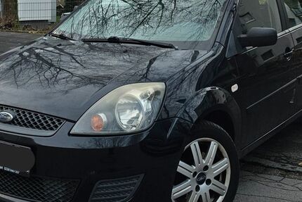 Ford Fiesta 139.000 km 2.349 &euro; Dortmund 44263