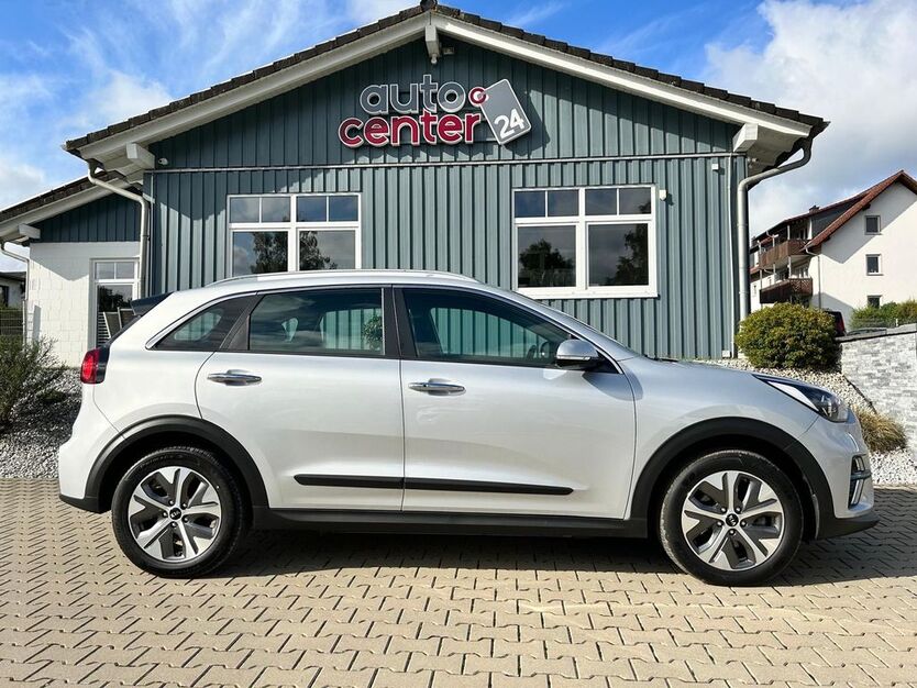 Kia Niro 29.987 km 20.680 € Wartenberg-Angersbach 36367