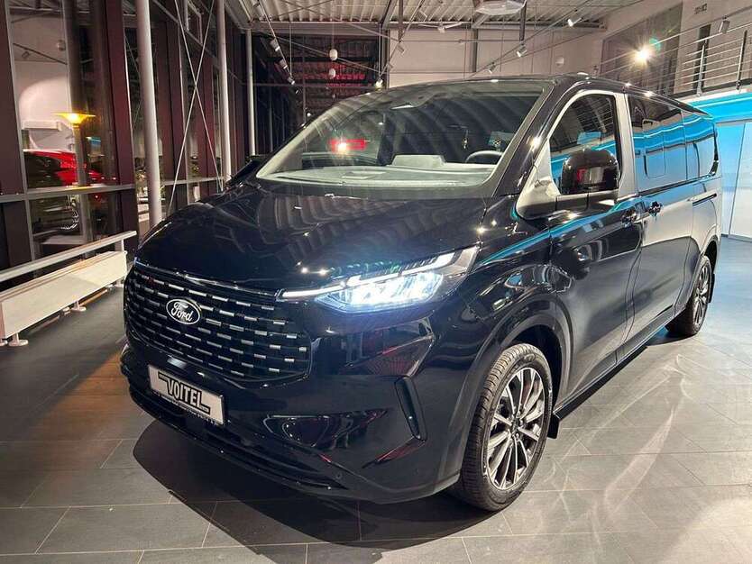 Ford Tourneo Custom 15.000 km 57.715 € Plauen 08525