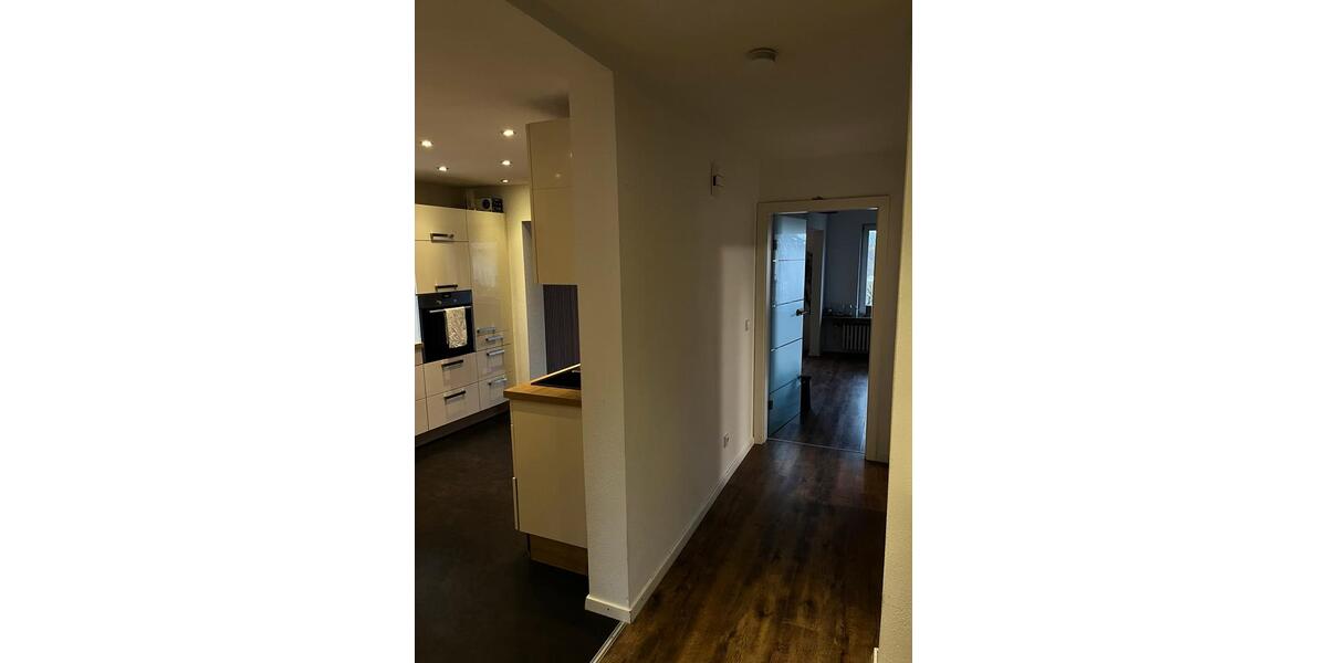 Einfamilienhaus Bad Emstal - 7 Zimmer, 150 m&sup2;, 1.200&euro; | Angebot:25104371