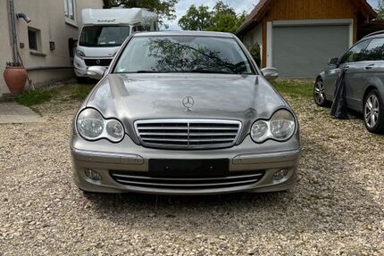 Mercedes-Benz C 200 230.000 km 3.500 &euro; Hattenhofen 73110