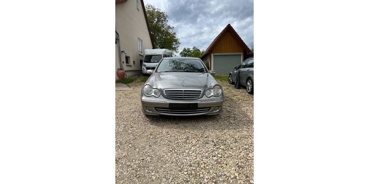 Mercedes-Benz C 200 230.000 km 3.500 &euro; Hattenhofen 73110