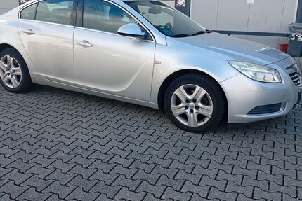 Opel Insignia 203.500 km 2.299 € Hanau 63452
