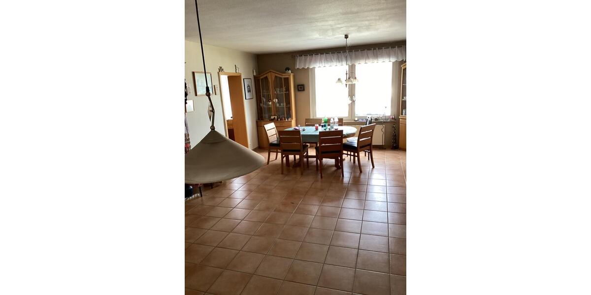 Mehrfamilienhaus, Wohnhaus Schöningen - 5 Zimmer, 180 m&sup2;, 180.000&euro; | Angebot:26287970