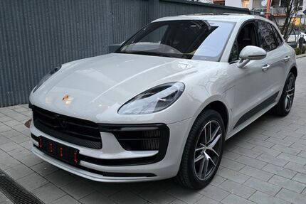 Porsche Macan 60.800 km 64.977 &euro; München 80689