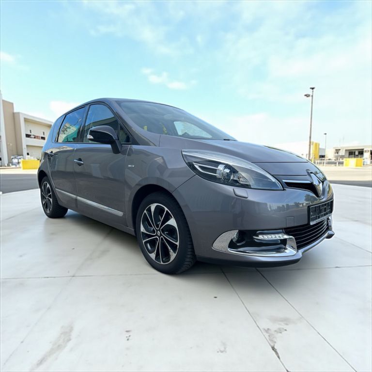 Renault Scenic 102.000 km 9.450 € Trier 54295