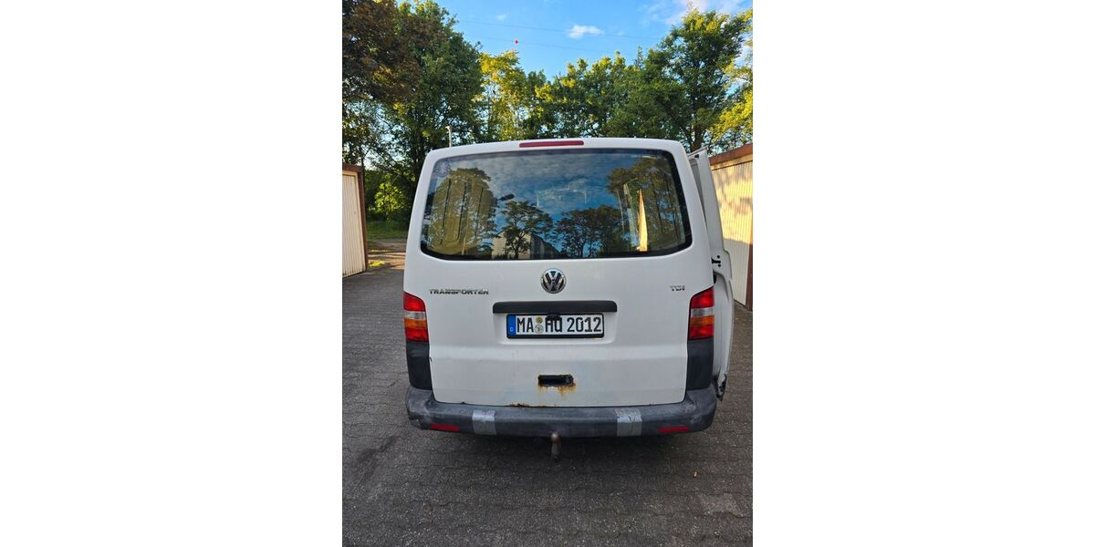 VW T5 Transporter 212.000 km 5.500 &euro; Mannheim 68307