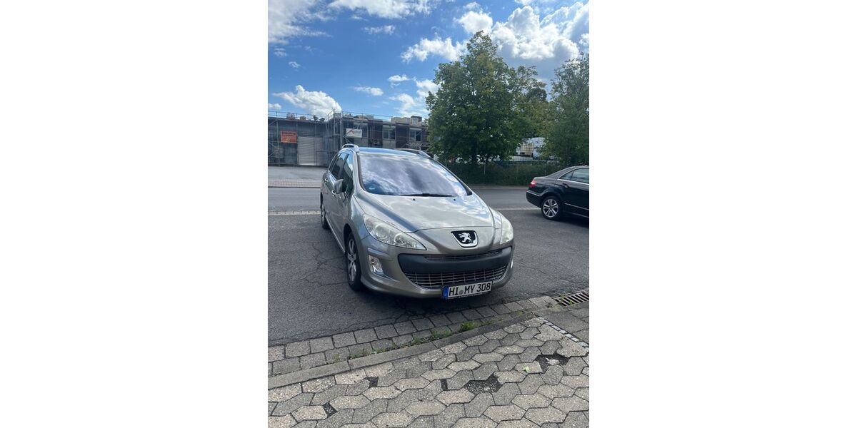 Peugeot 308 90.000 km 5.500 &euro; Alfeld Leine 31061