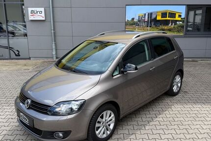 VW Golf 52.000 km 9.490 &euro; Lohne 49393