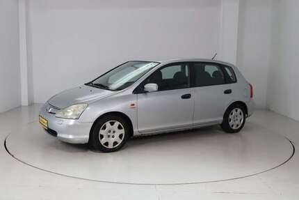 Honda Civic 218.936 km 950 € Dresden 01237