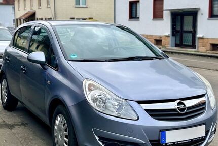 Opel Corsa 142.000 km 2.700 &euro; Homberg Ohm 35315