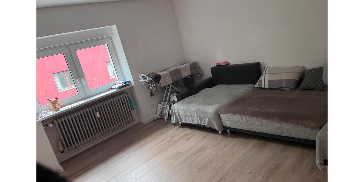 Etagenwohnung Neunkirchen Heinitz - 2 Zimmer, 65 m&sup2;, 1.050&euro; | Angebot:26475448