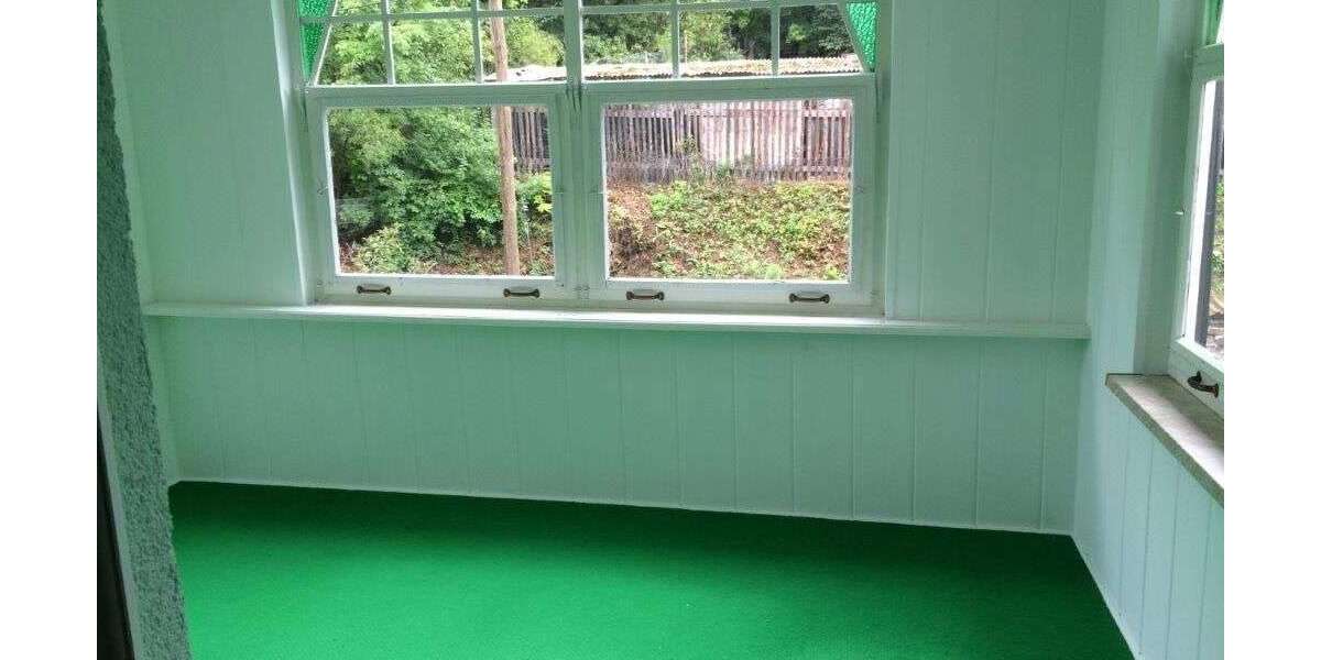 Hier können 1-2 Familien wohnen, 6,5-Zimmer, in sehr ruhiger Lage von Krölpa - Maisonettenwohnung Krölpa b. Pößneck | Angebot:27273446