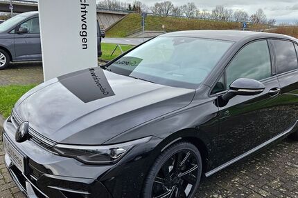 VW Golf 11.500 km 48.498 &euro; Pritzwalk 16928