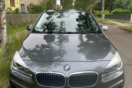BMW 225 Active Tourer 101.802 km 15.990 &euro; Berlin 12307