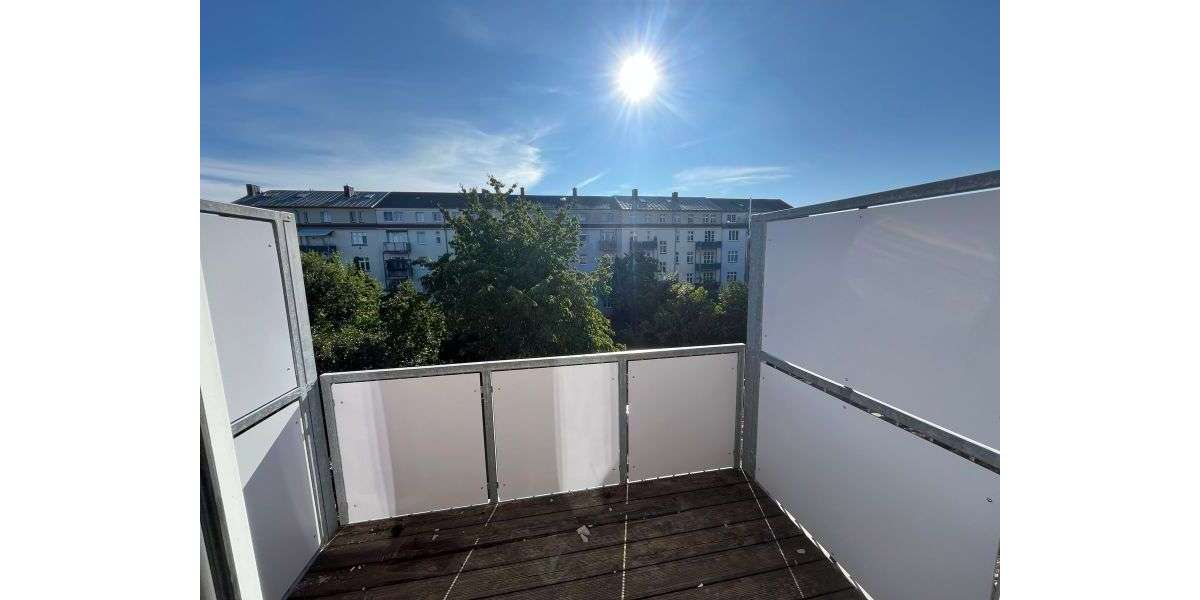 Etagenwohnung Schwerin Neumühle - 4 Zimmer, 95 m&sup2;, 1.213&euro; | Angebot:27133612
