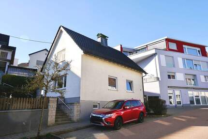 Haus Taunusstein Neuhof - 3 Zimmer, 100 m&sup2;, 1.000&euro; | Angebot:25770068