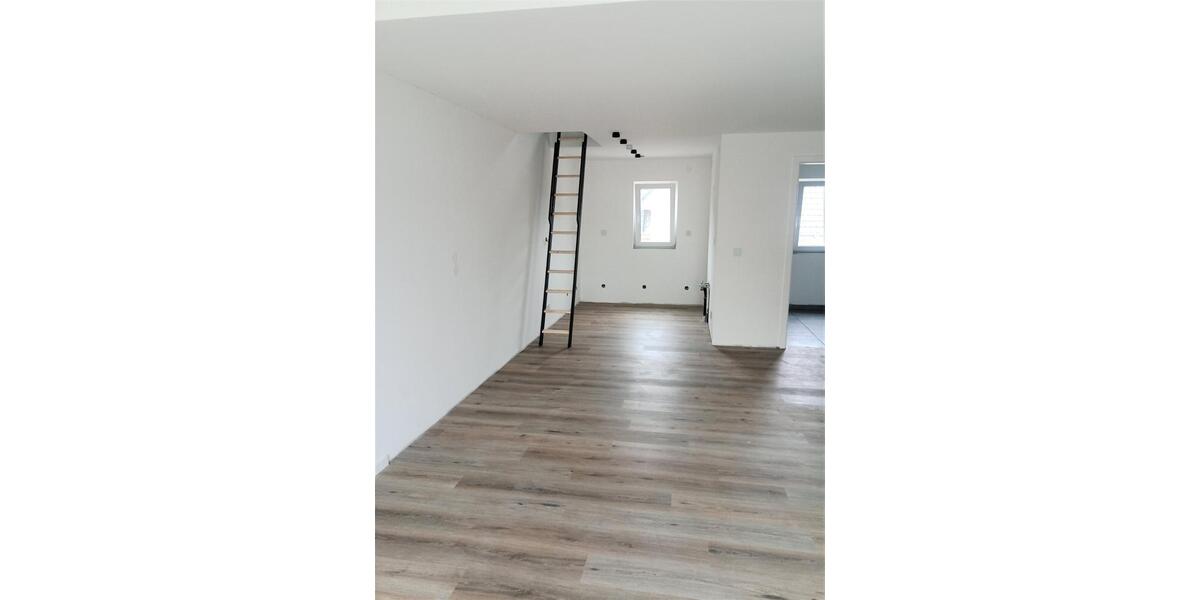 Etagenwohnung Rees - 3 Zimmer, 70 m&sup2;, 730&euro; | Angebot:24876793