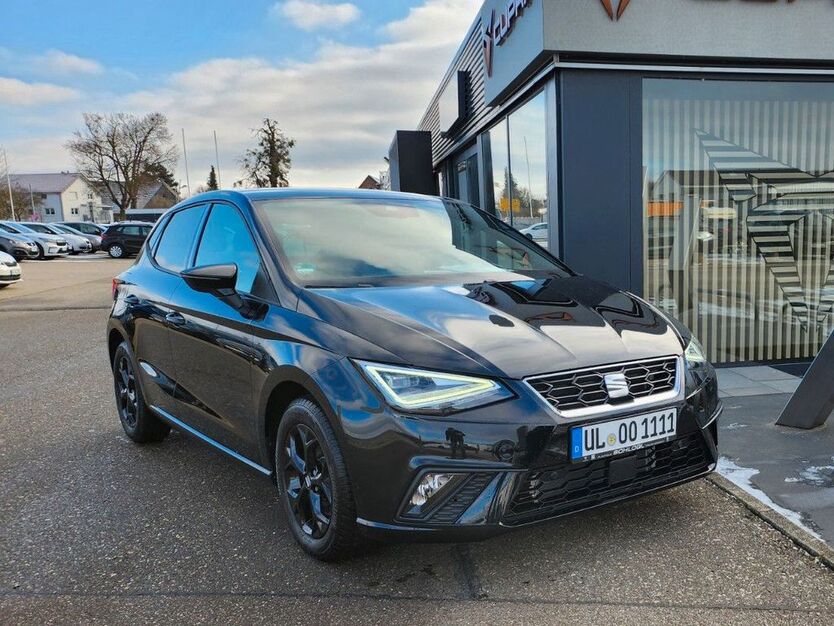 Seat Ibiza 4.000 km 24.490 € Weidenstetten 89197
