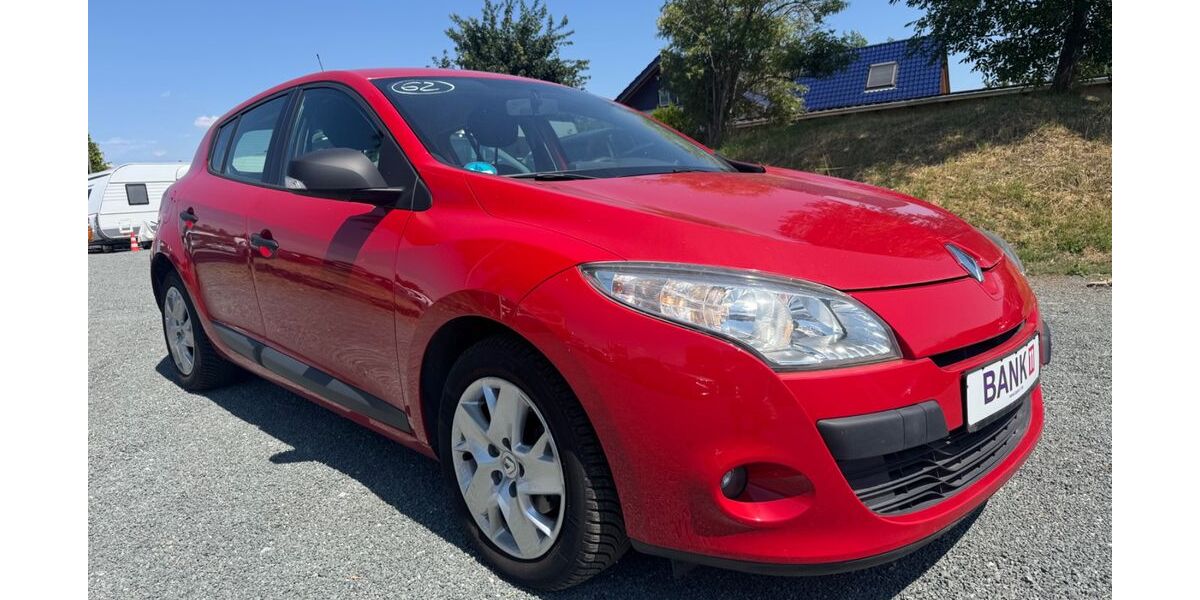 Renault Megane 127.428 km 4.998 &euro; Weimar 99423