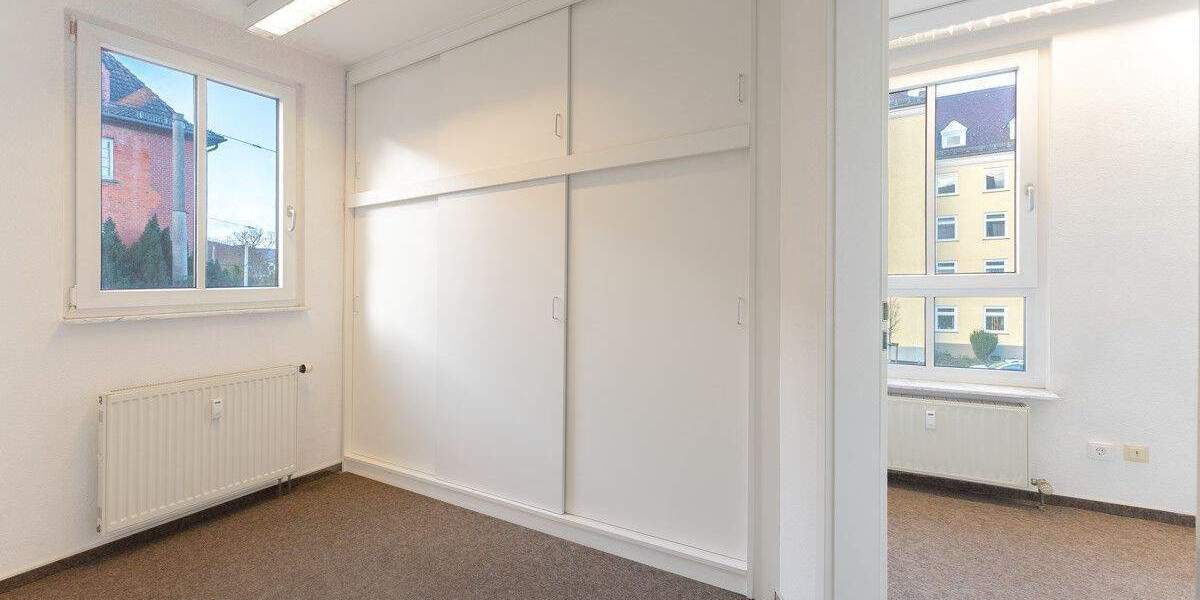 Helle Büroetage mit 8 Räumen an der Wilhelmshöher Allee in Wehlheiden 8 zimmer