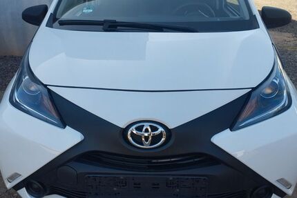 Toyota Aygo (X) 225.000 km 2.850 &euro; Konz-koenen 54329