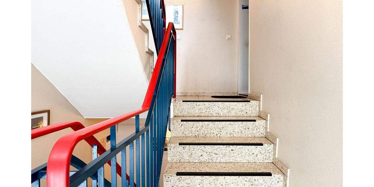 Terrassenwohnung Kiel Neumühlen-Dietrichsdorf - 2 Zimmer, 65 m&sup2;, 195.000&euro; | Angebot:25276465