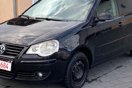 VW Polo 210.000 km 899 &euro; Rosenheim 83024