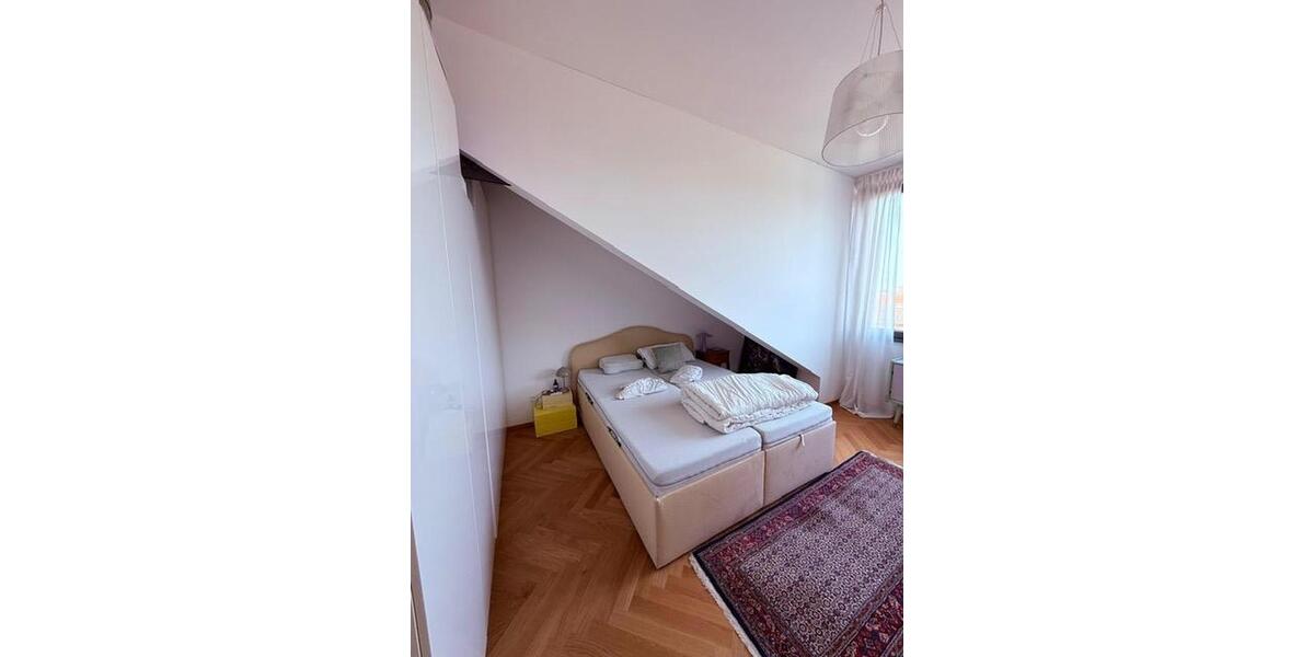 Dachgeschoßwohnung Offenbach am Main Hafen - 2.5 Zimmer, 52 m&sup2;, 950&euro; | Angebot:25544453