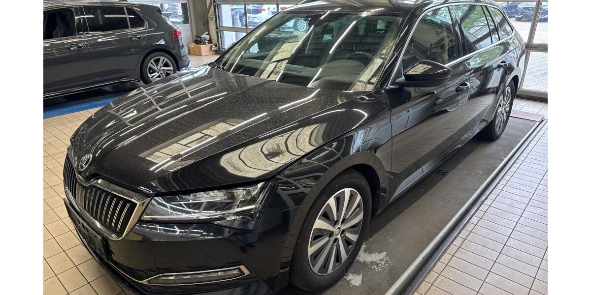 Skoda Superb 209.138 km 15.490 &euro; Nabburg 92507