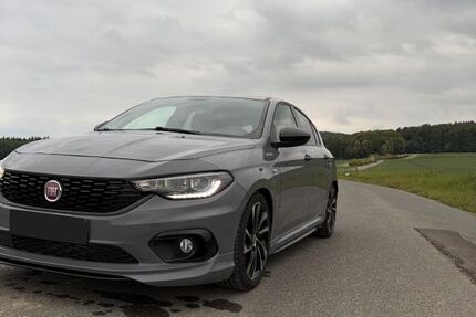 Fiat Tipo 142.000 km 9.300 &euro; Hahnstätten 65623