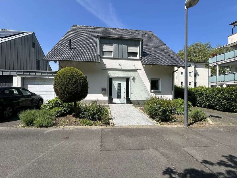 Haus zum Kaufen in Unna 978.000 € 270 m²