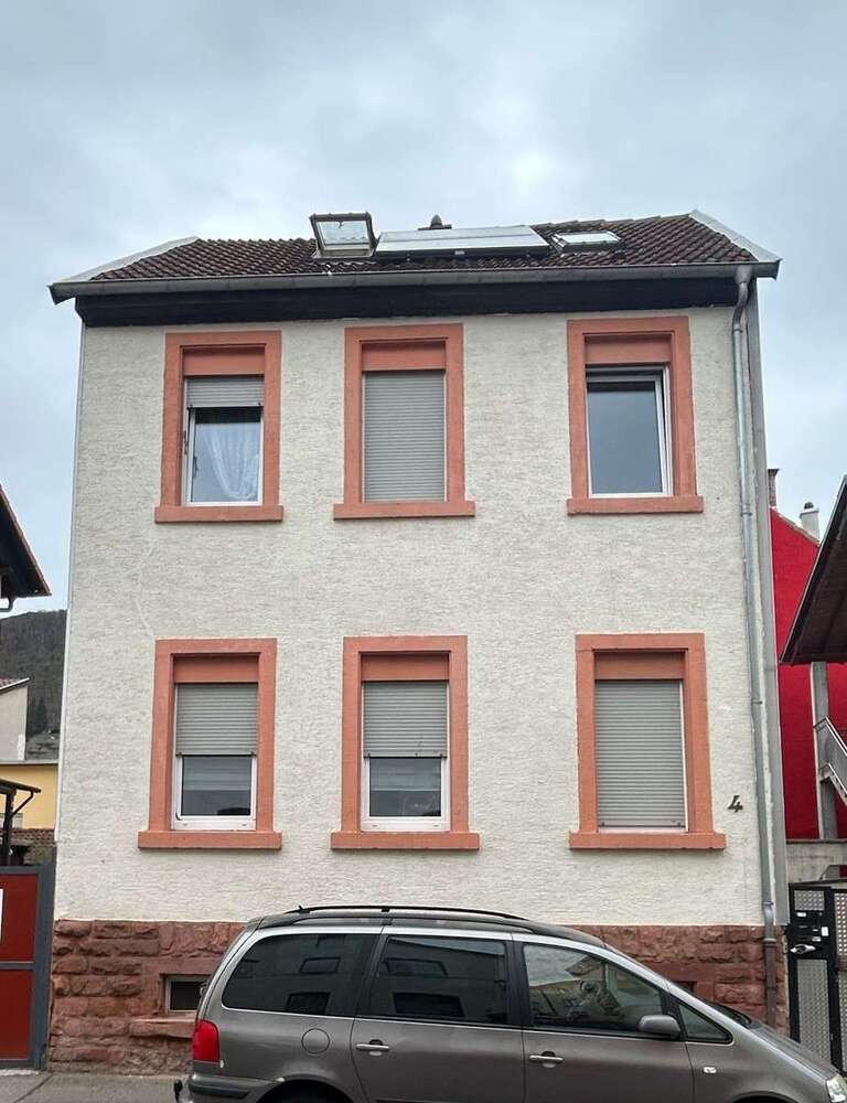 Haus zum Kaufen in Neustadt an der Weinstraße 450.000 € 170 m²