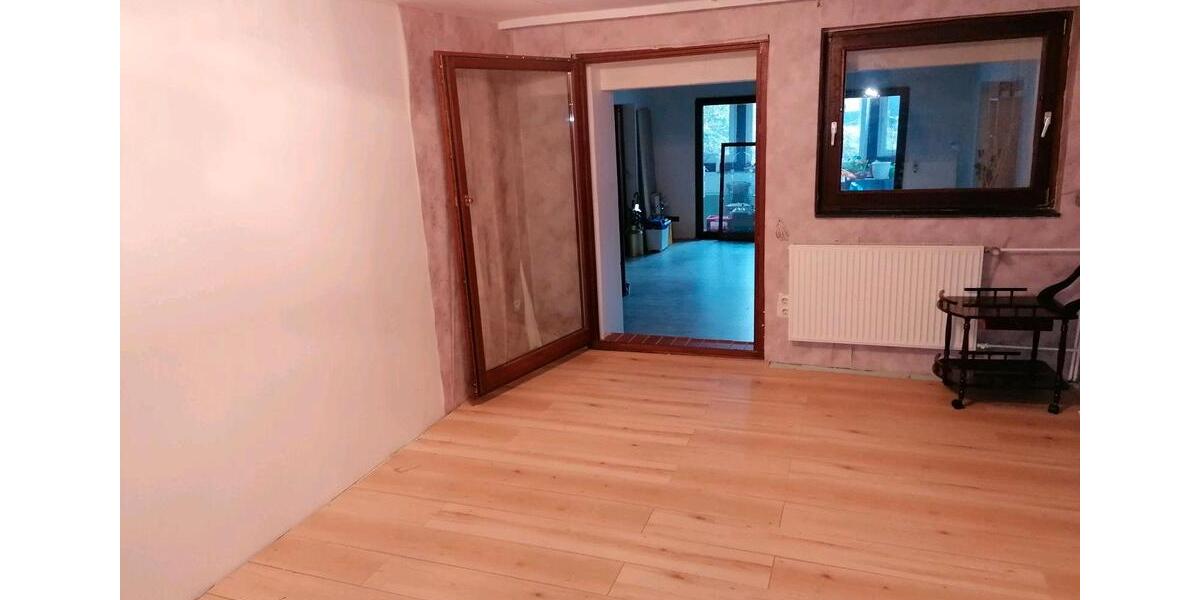 Einfamilienhaus Burgdorf - 4 Zimmer, 100 m&sup2;, 950&euro; | Angebot:24842675