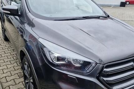Ford Kuga 101.500 km 18.490 € Hirschaid 96114