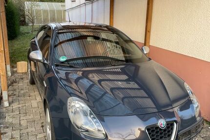 Alfa Romeo Giulietta 129.000 km 12.900 &euro; Hillesheim 54576