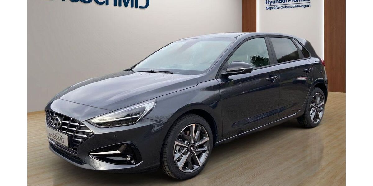 Hyundai i30 7.900 km 18.888 € Geislingen 73312